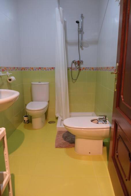 Precioso Piso En San Ciprian Apartment Exterior photo